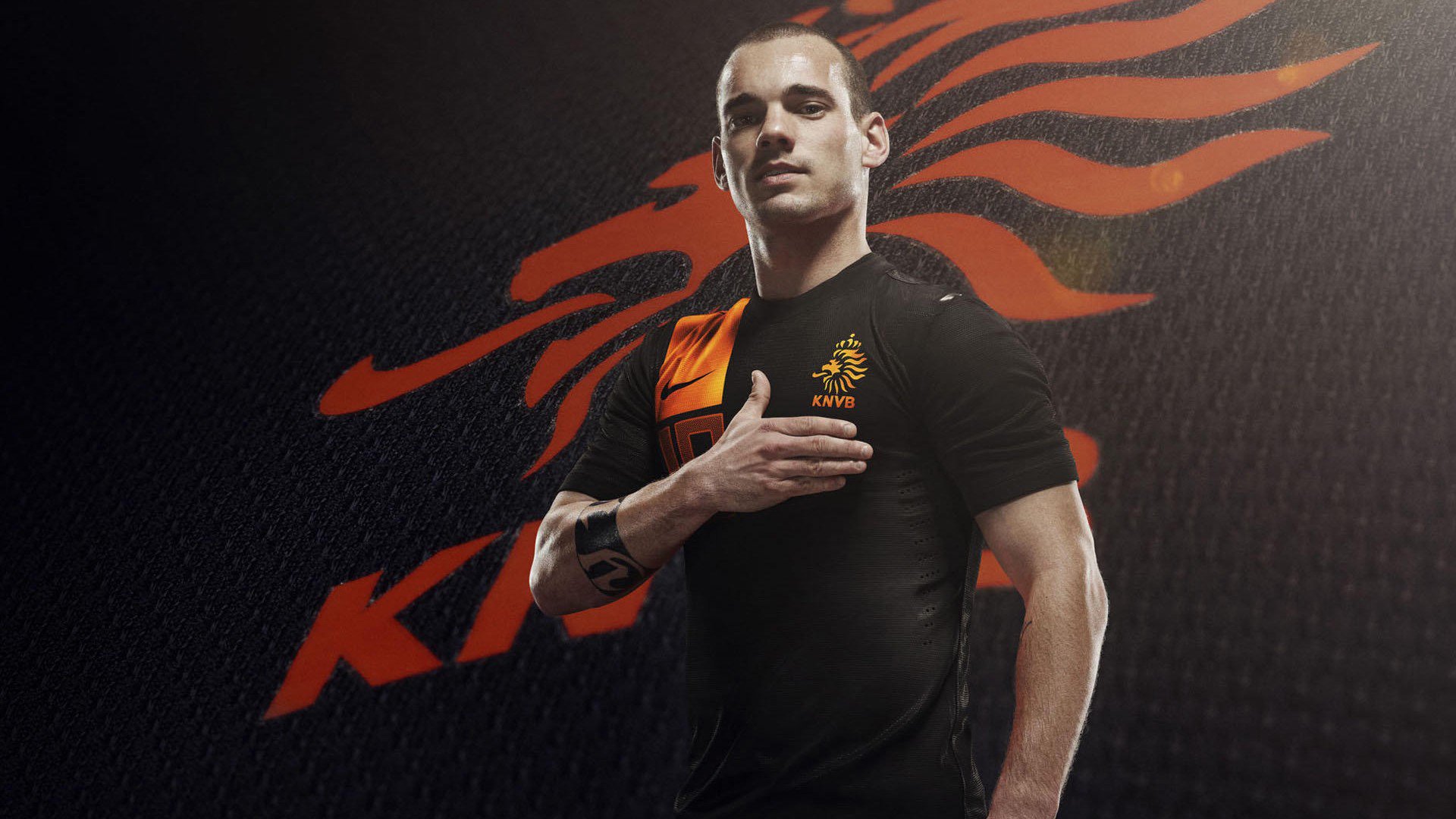 爱游戏体育官方网站-世界杯万人空巷：足球盛宴掀起狂潮，世界杯足球赛如火如荼地进行